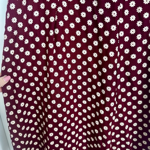 Cleobella Finley Jumpsuit Ditzy Floral Burgundy Size Medium Girly Summer Boho - Picture 7 of 9